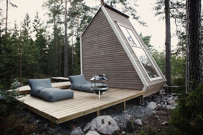 nido-hut-cabin-in-woods-finland-by-robin-falck-1-1