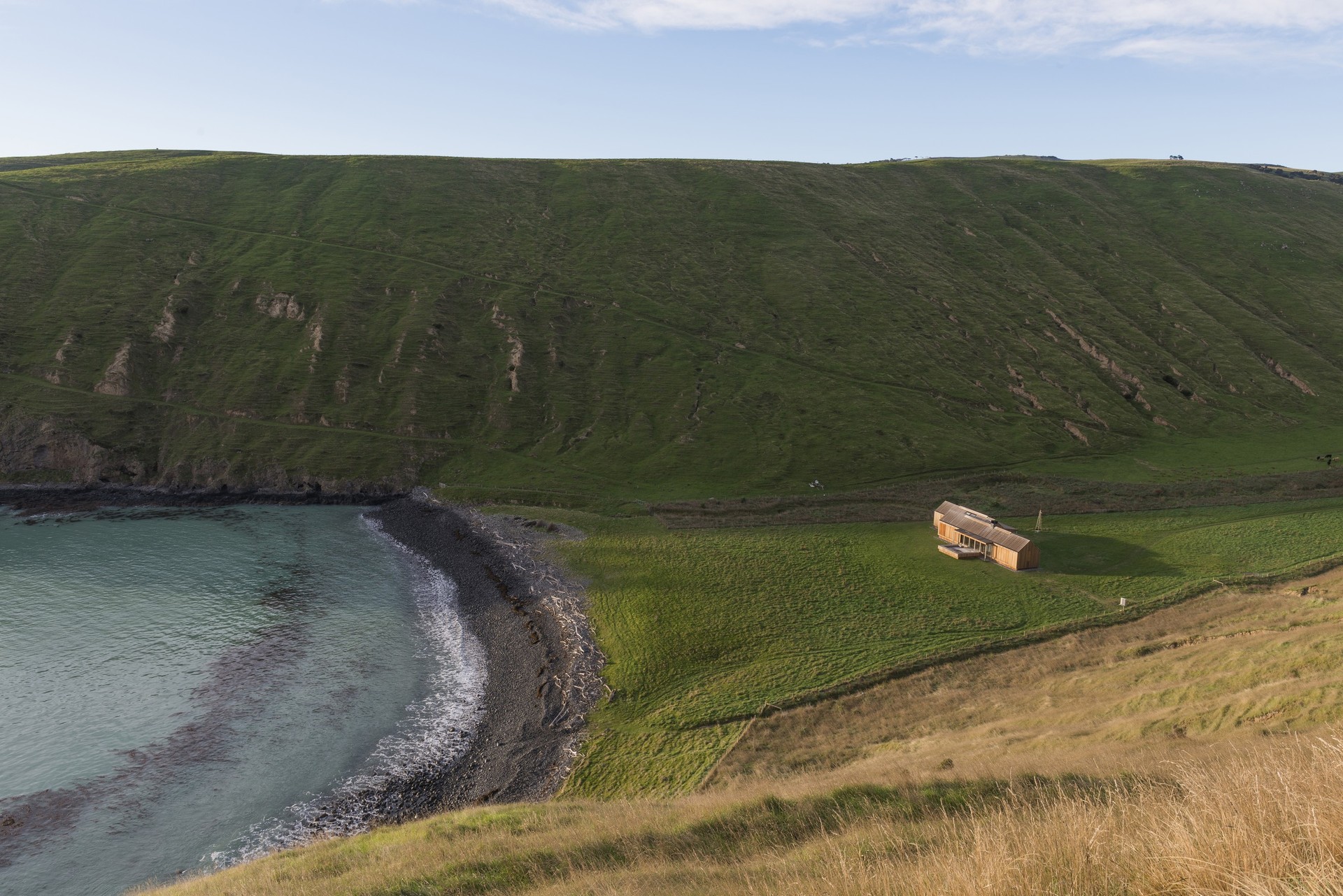 Scrubby_Bay__Photo_by_Stephen_Goodenough_2