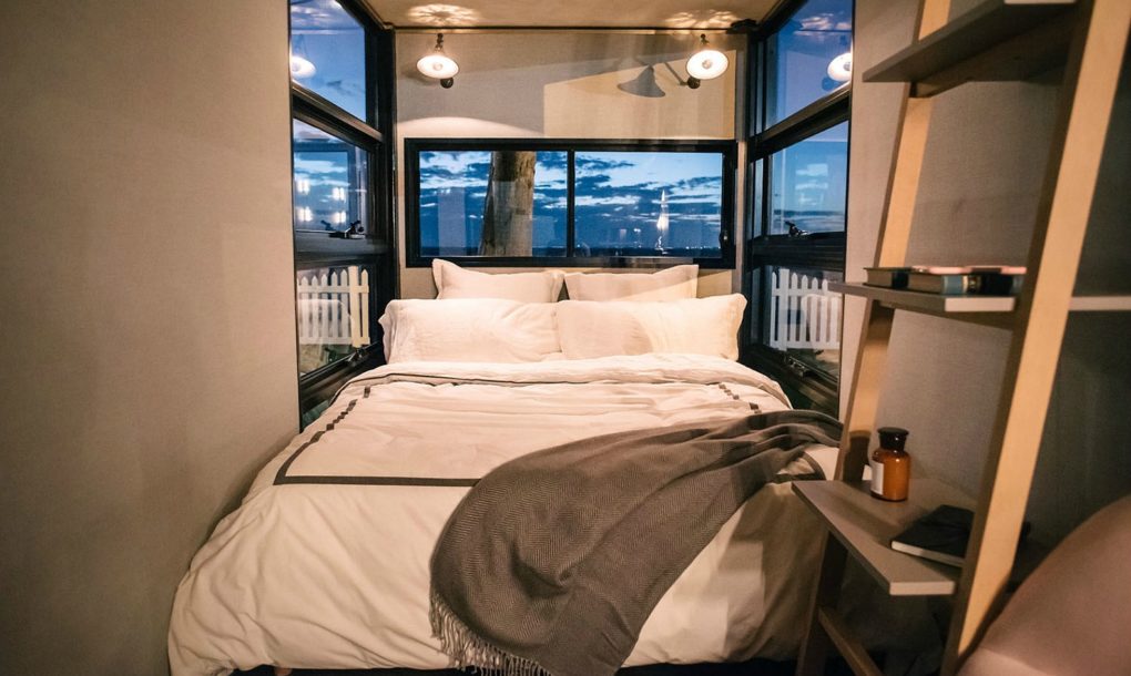 Shipping-Container-Hotel11-1020x610