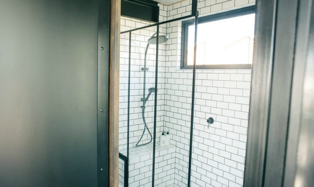 Shipping-Container-Hotel3-1020x610