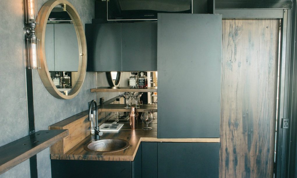 Shipping-Container-Hotel4-1020x610