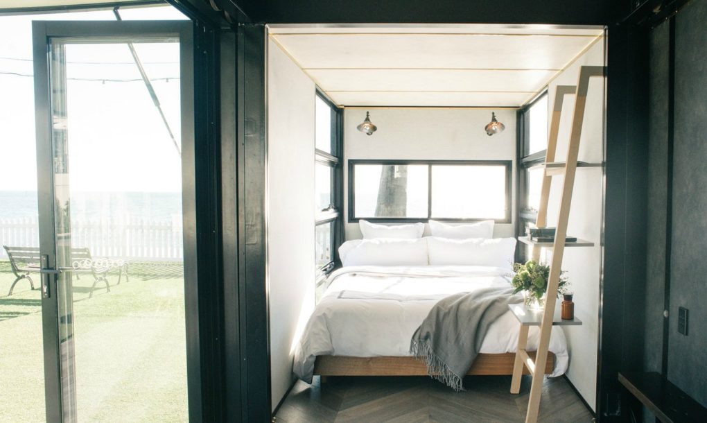 Shipping-Container-Hotel5-1020x610