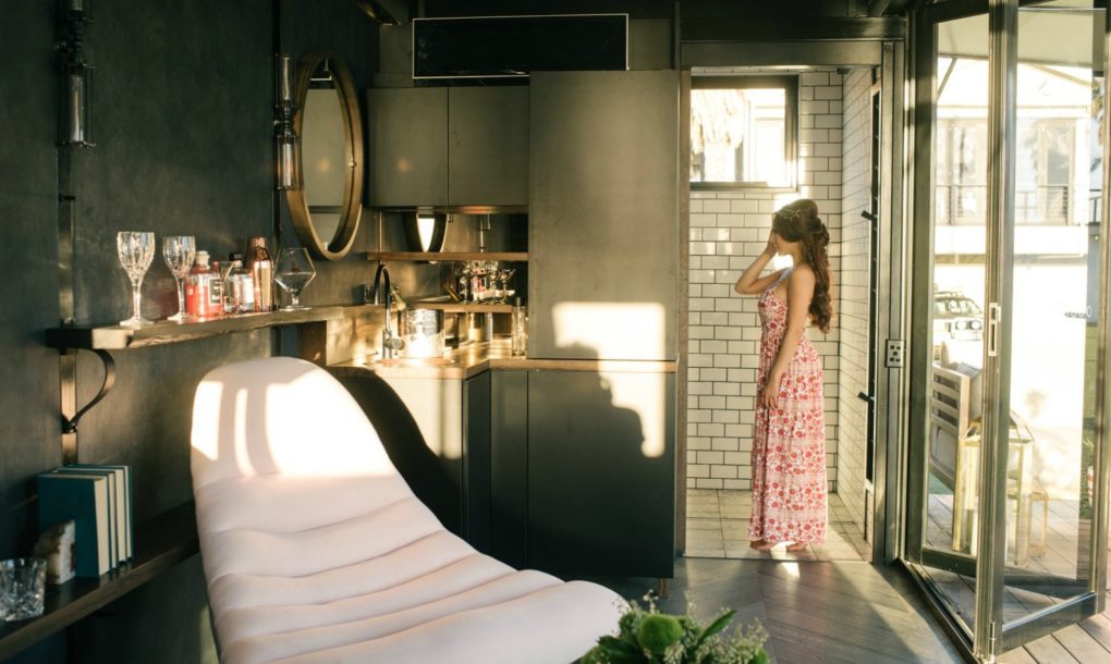 Shipping-Container-Hotel6-1020x610