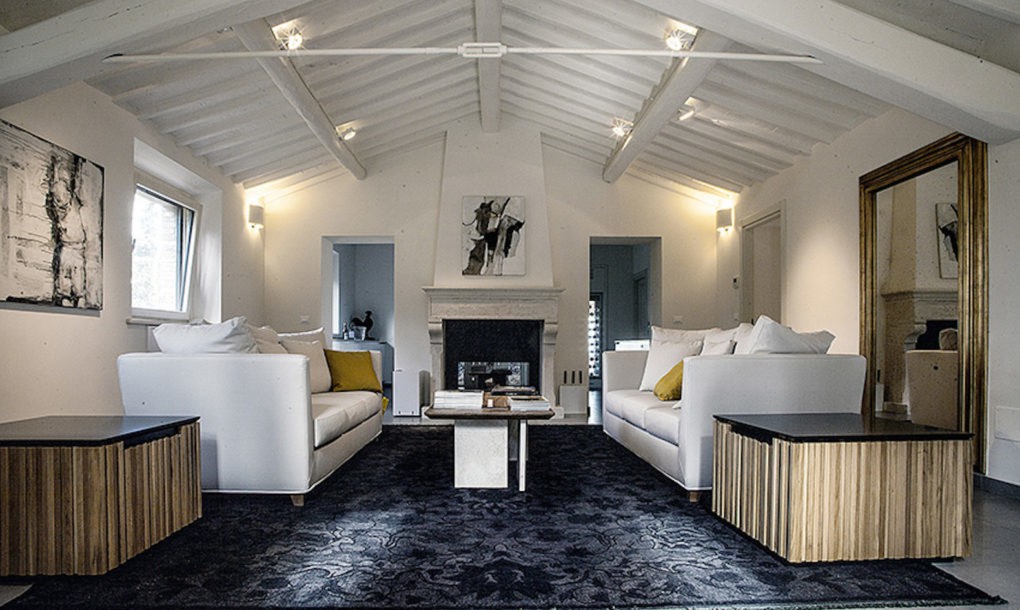 Chianti-Hills-farmhouse-by-Lenzi-Baglini-Architetti-4-1020x610