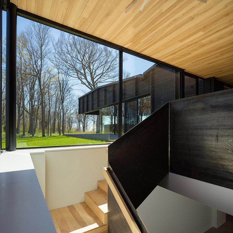 desai-chia-michigan-lake-house-leelanau-county-designboom-08