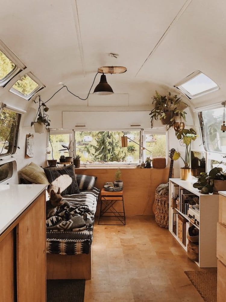 vintage-trailer-interiors-7