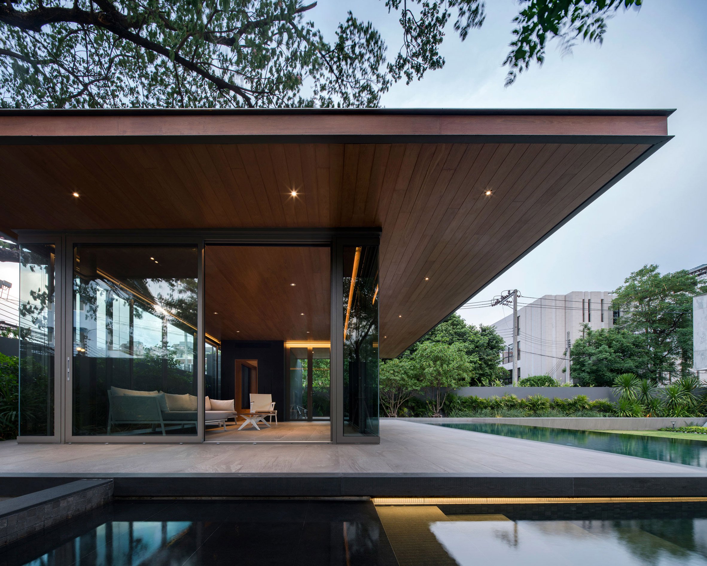 marble-house-open-box-bangkok-thailand_dezeen_2364_col_20