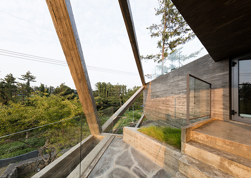 moon-hoon-simple-house-jeju-city-south-korea-designboom-07